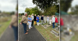 Une poppy cross déposée au cimetière de Parentis-en-Born pour honorer un soldat canadien