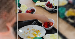 Les fruits rouges à l'honneur à la cantine de l'école maternelle